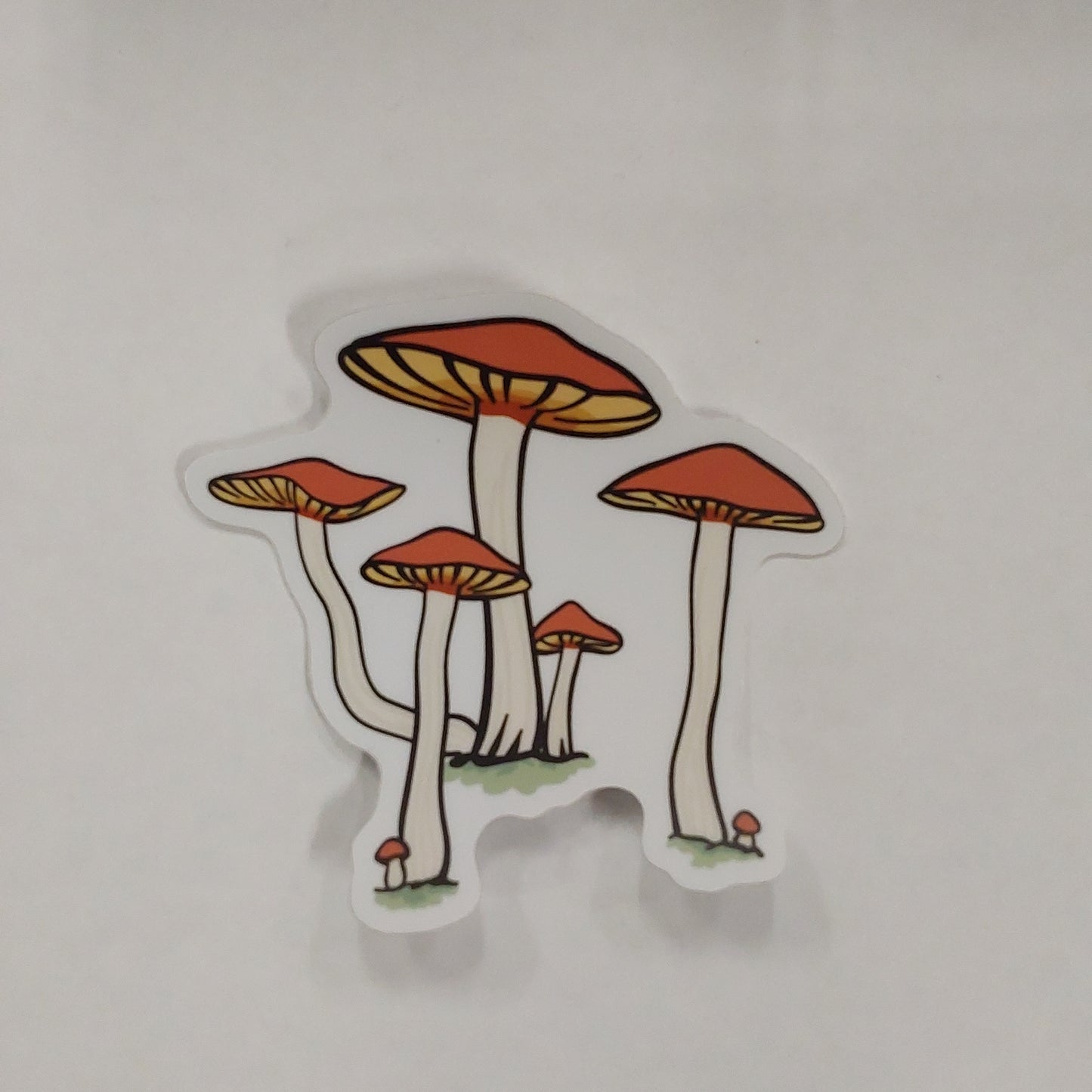 MUSHROOM CLUSTER STICKER