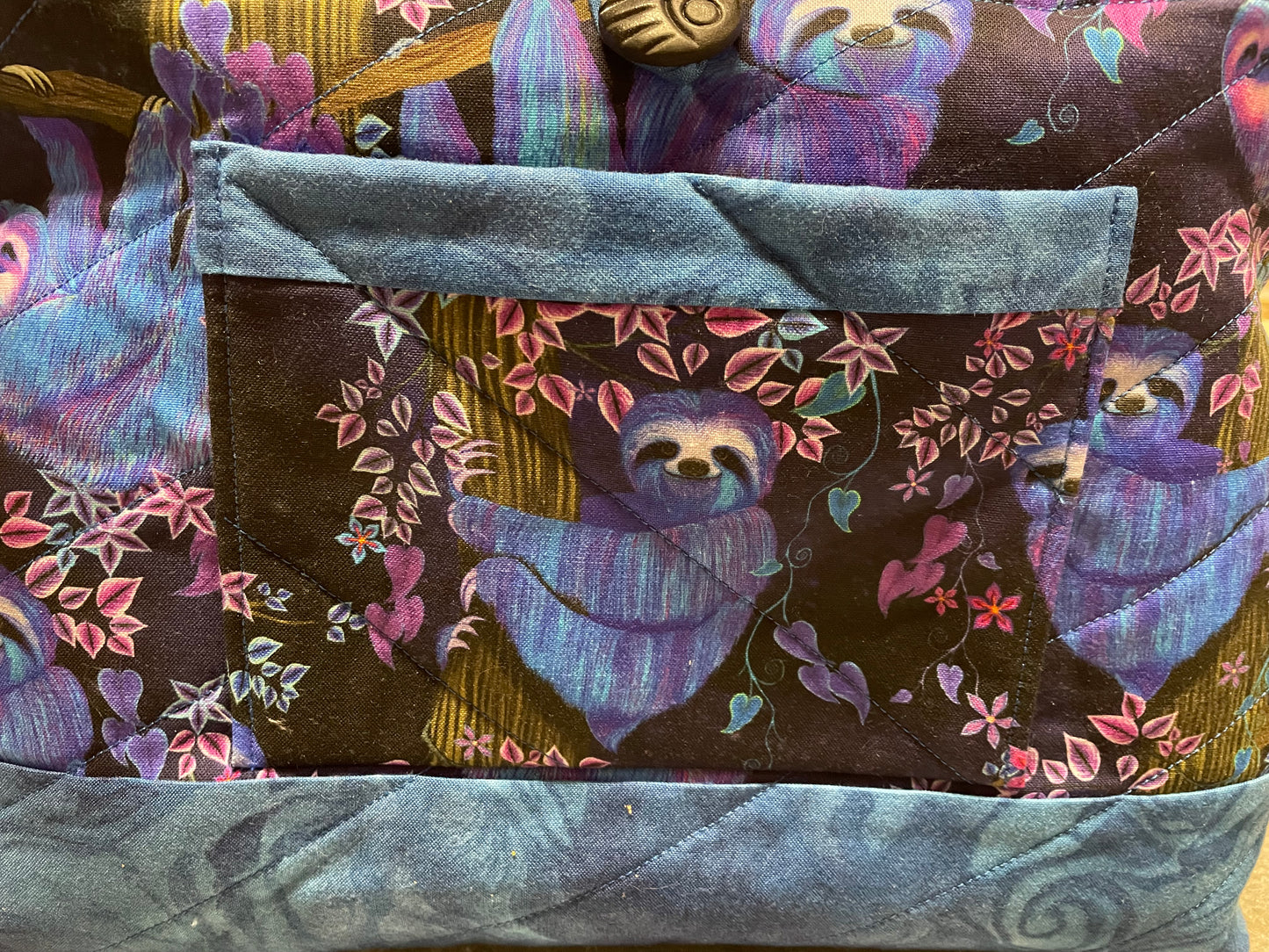 Sloth Mini Bow Tucks Handbag