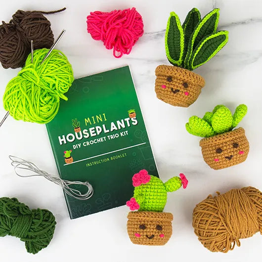 POCKET CROCHET CRAFTS PLANTS
