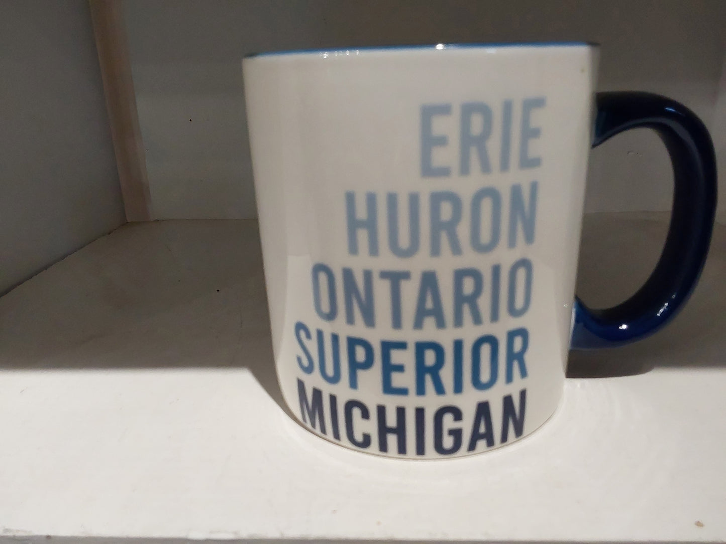 GREAT LAKES OVERSIZED MUG 18 OZ