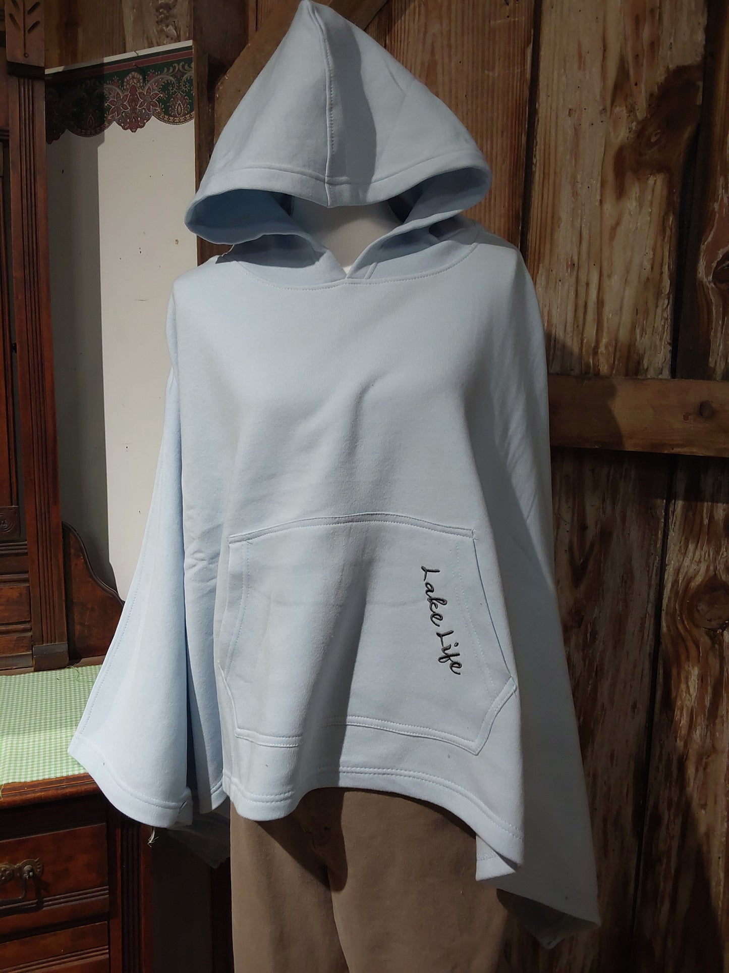 LAKE LIFE PONCHO