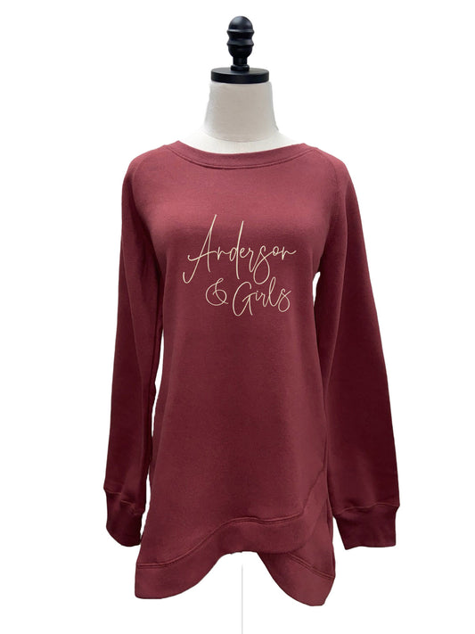 LADIES CREW NECK W/ASYMMETRICAL HEM BURGUNDY