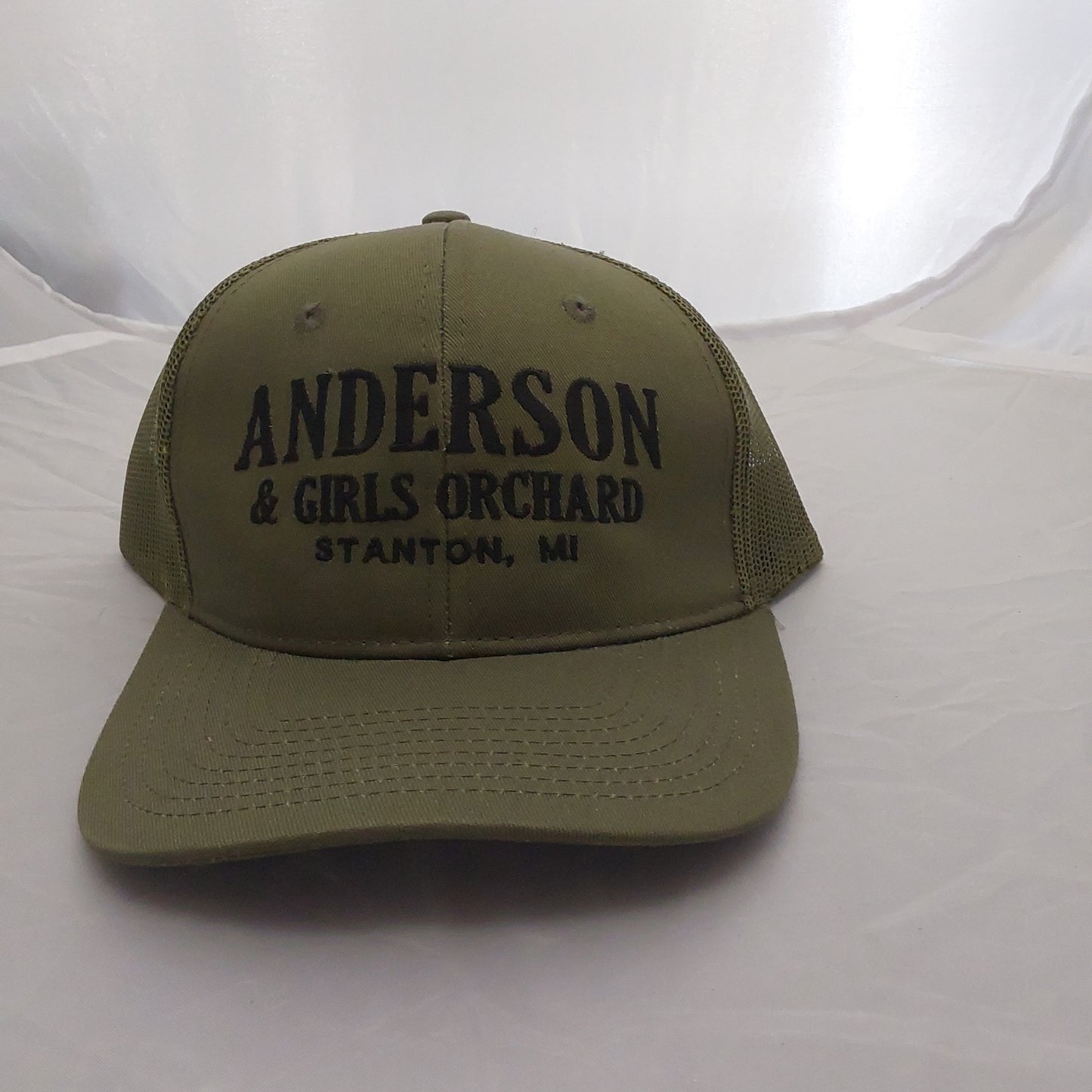 TRUCKER HAT ANDERSON & GIRLS