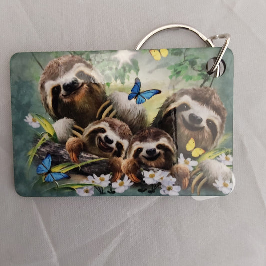 SLOTH FAMILY SELFIE KEYCHAIN