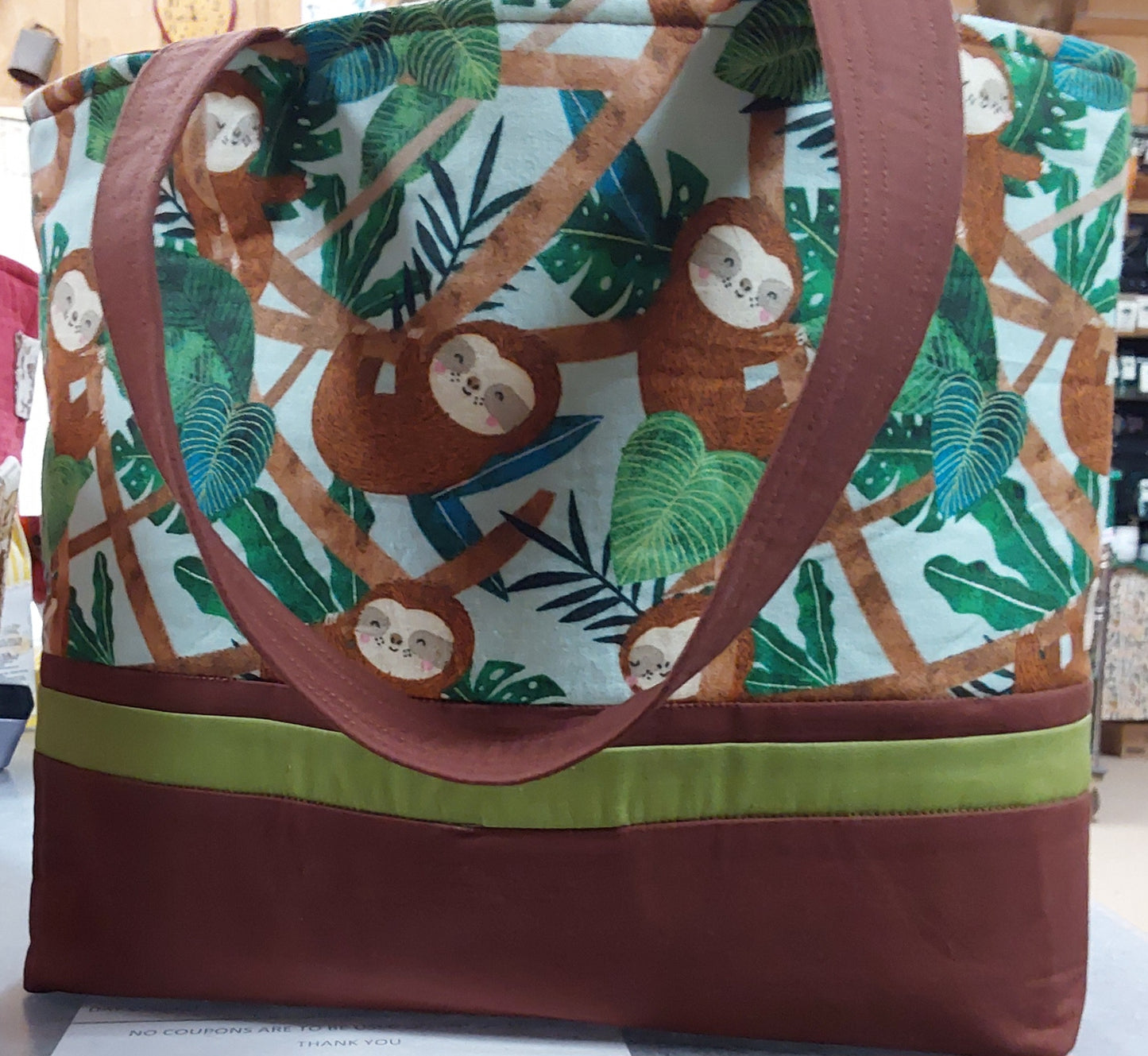 SLOTH BAG WITH BROWN BOTTOM