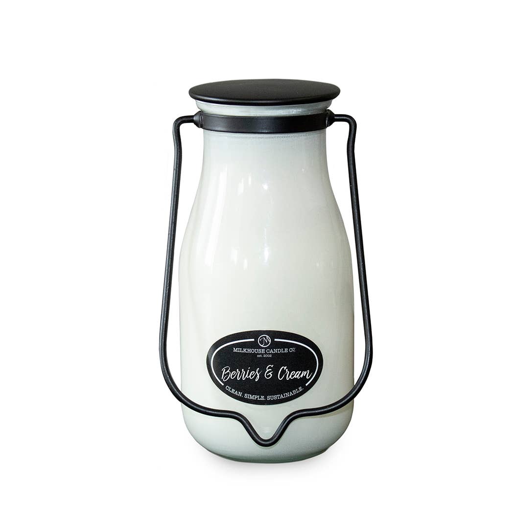 14 oz Milkbottle Candle: Berries & Cream